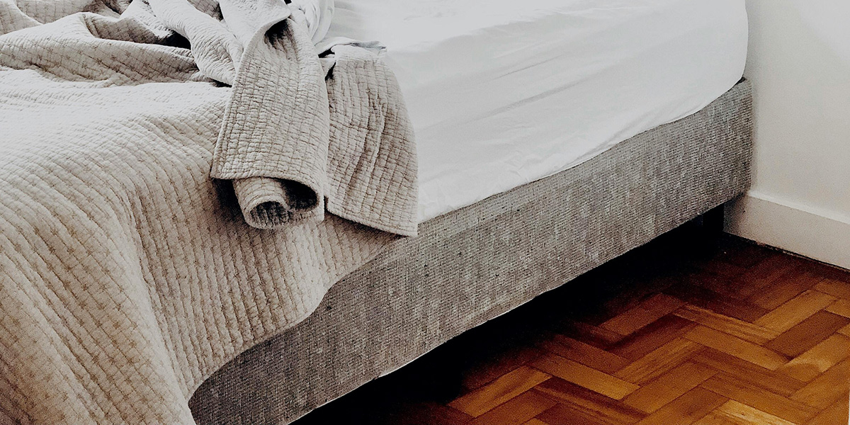 Як вибрати підлогу для спальні